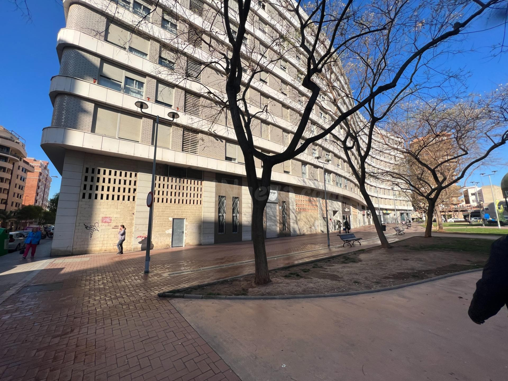Local comercial en zona sur de Castellón a la venta o en alquiler