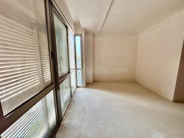 Oficina en el centro de Castellón con posibilidad de transformar a vivienda