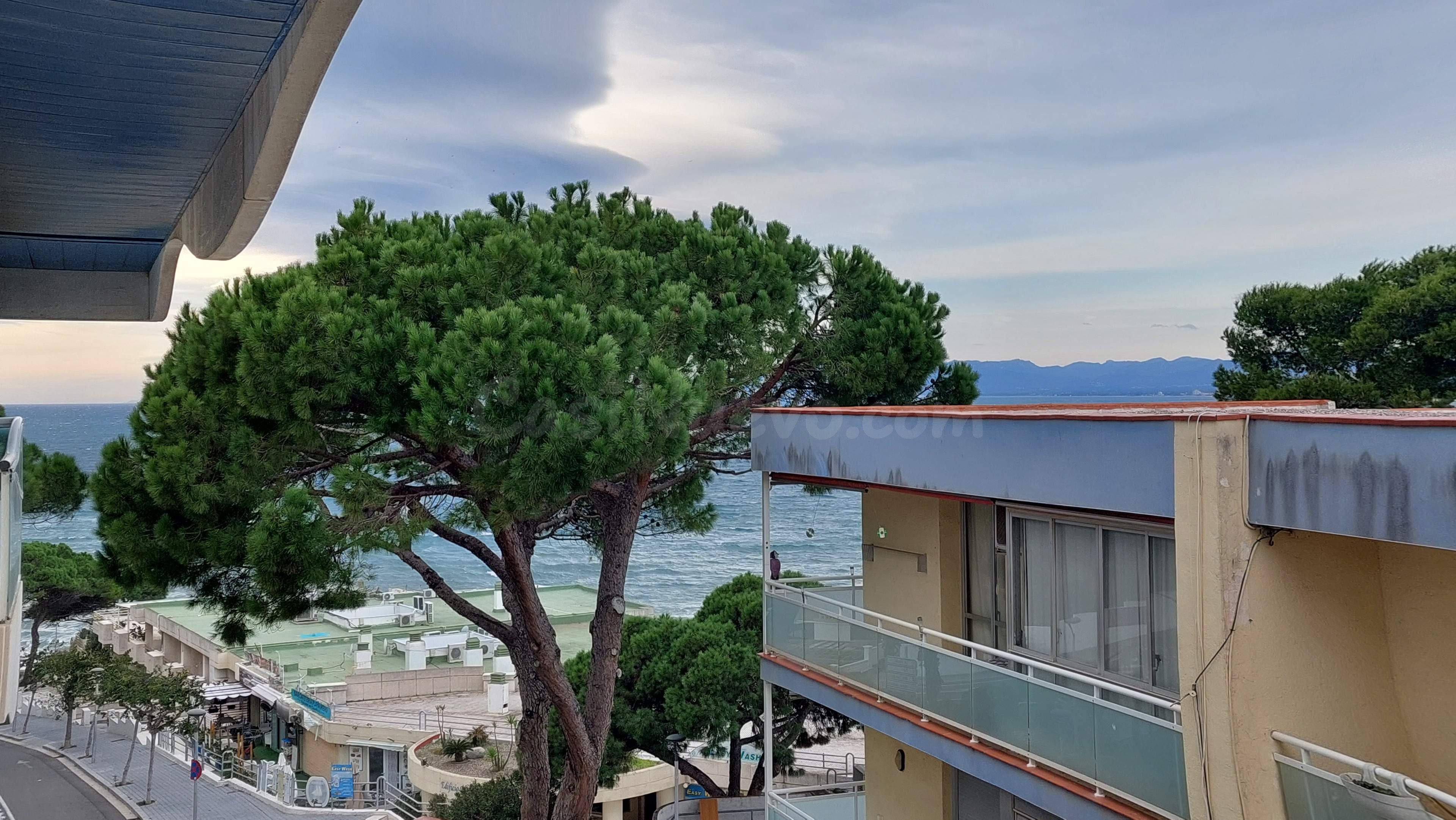 Apartamento de lujo en Edifici LES ONES