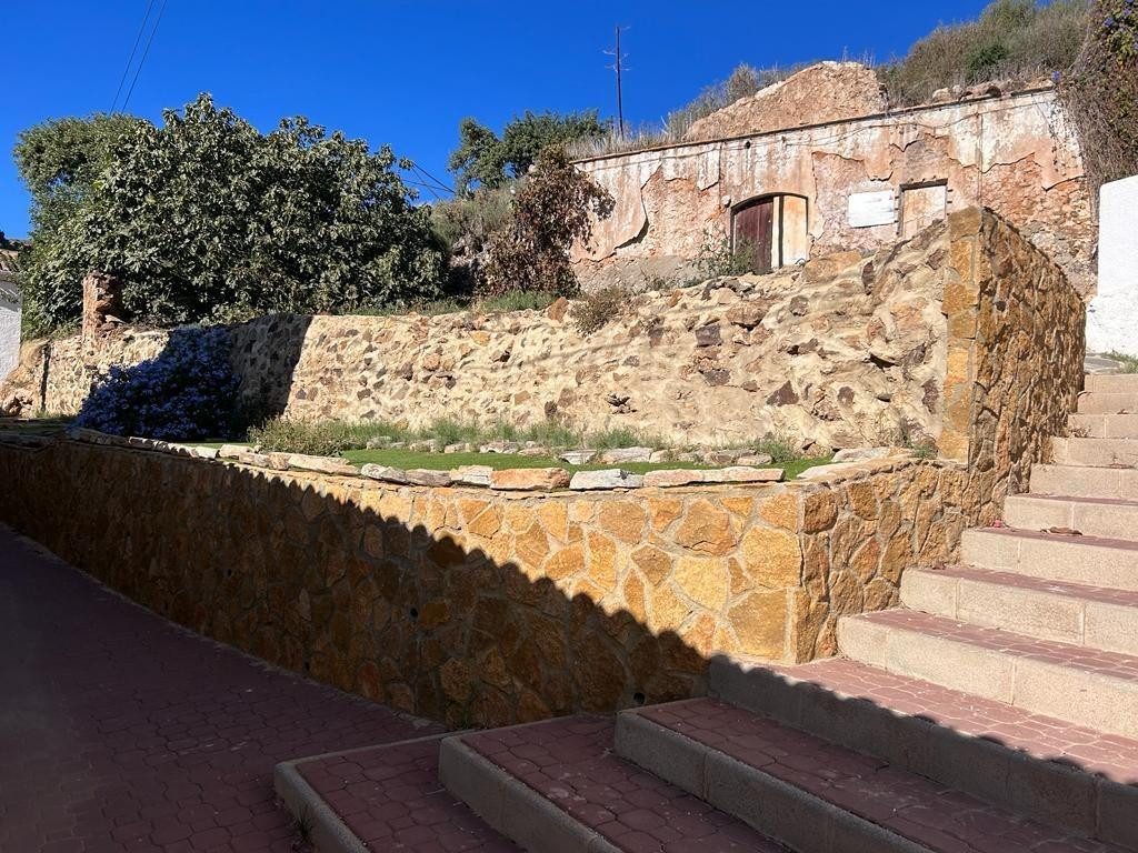CASA EN BÉDAR ALMERÍA