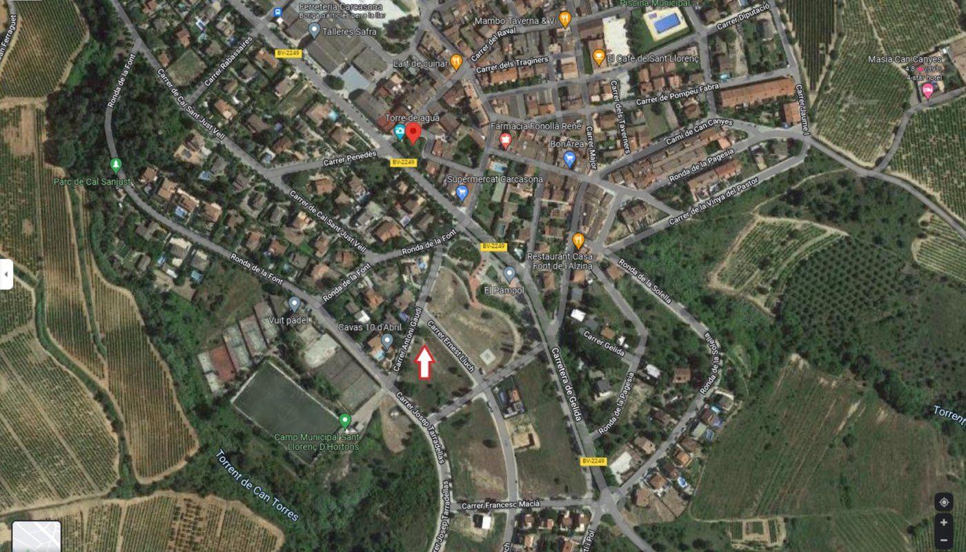 Parcela en venta en Sant Llorenç d'Hortons