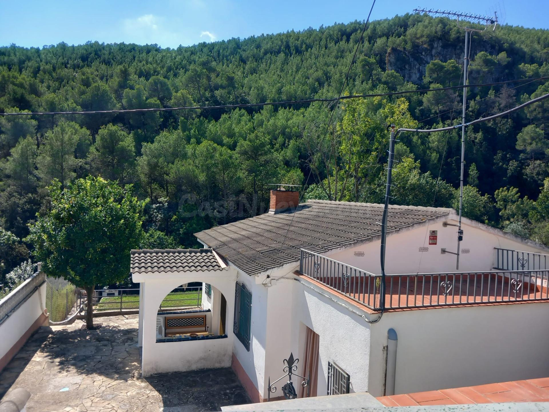 Casa independiente con piscina en Torrelles de Foix
