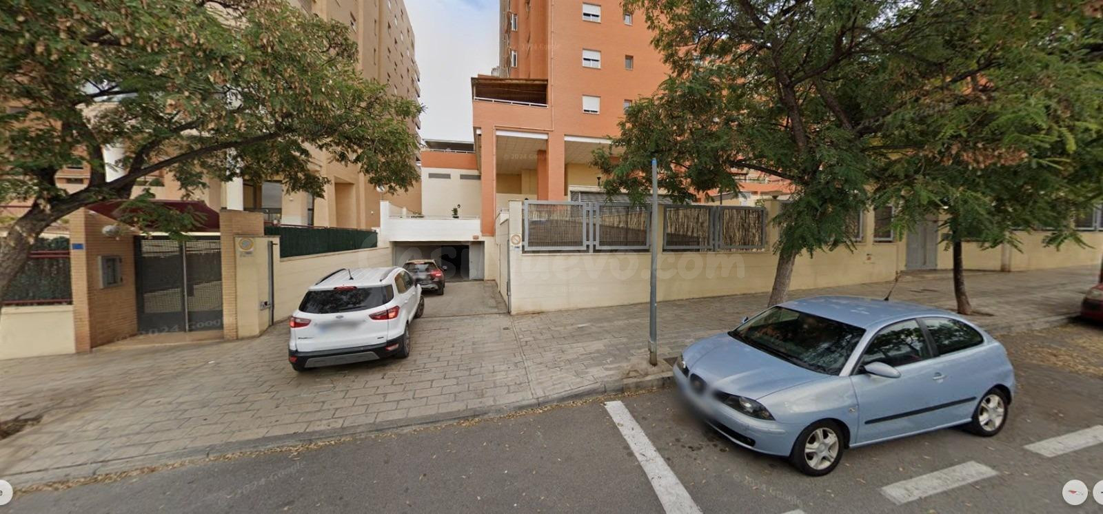 Plaza de garaje en venta en Alicante