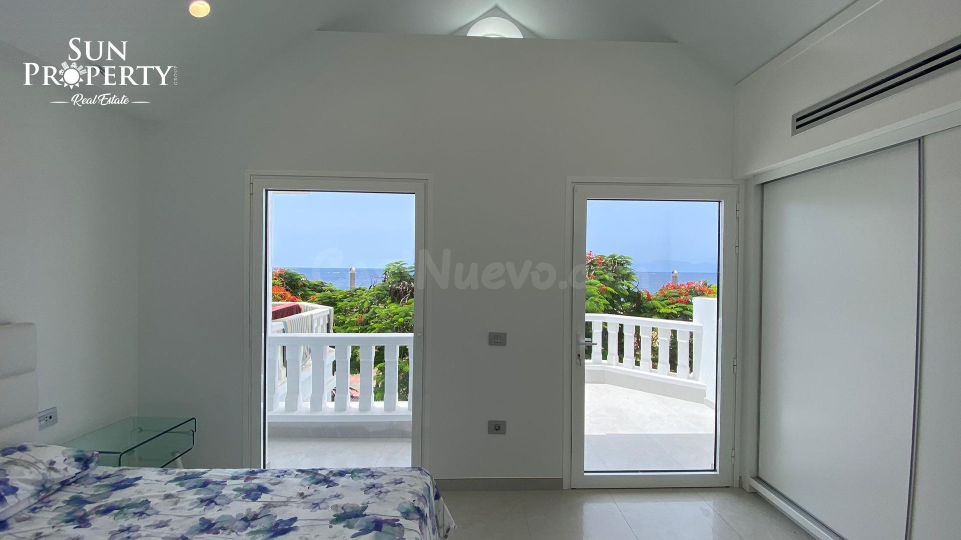 VILLA PRIMERA LINEA DEL MAR FAÑABE