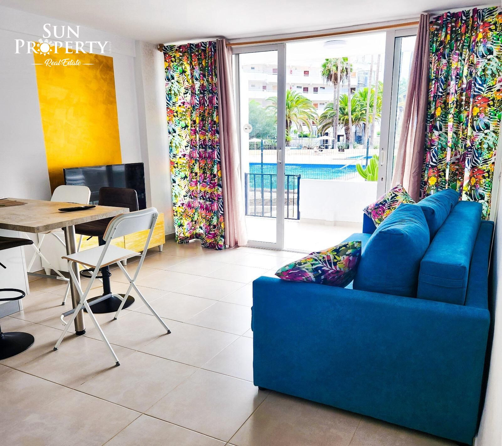APARTAMENTO A UNOS PASOS DE LA PLAYA EN  PLAYA DE LAS AMÉRICAS