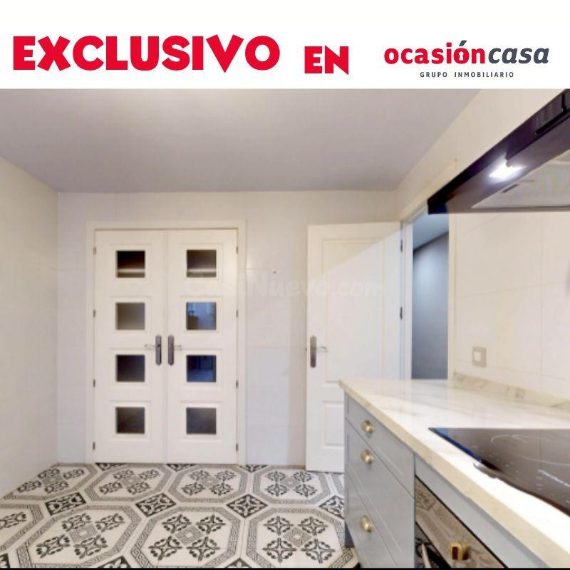 GRAN PISO EN EL CHIMENEÓN CON COCHERA Y TRASTERO