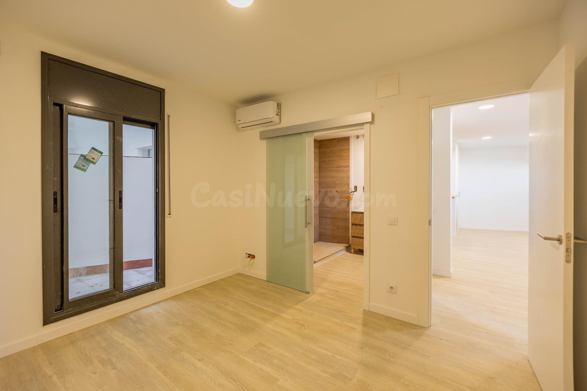 Planta baja reformada y lista para entrar a vivir en Vilanov - foto 2