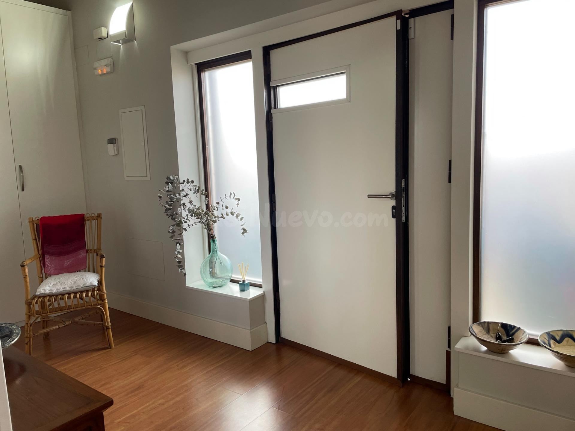 EXCELENTE CHALET INDIVIDUAL EN EL SOTILLO