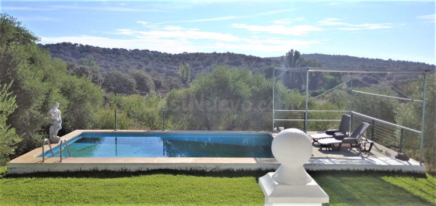 FINCA EN CASTIBLANCO DE LOS ARROYOS, SEVILLA.