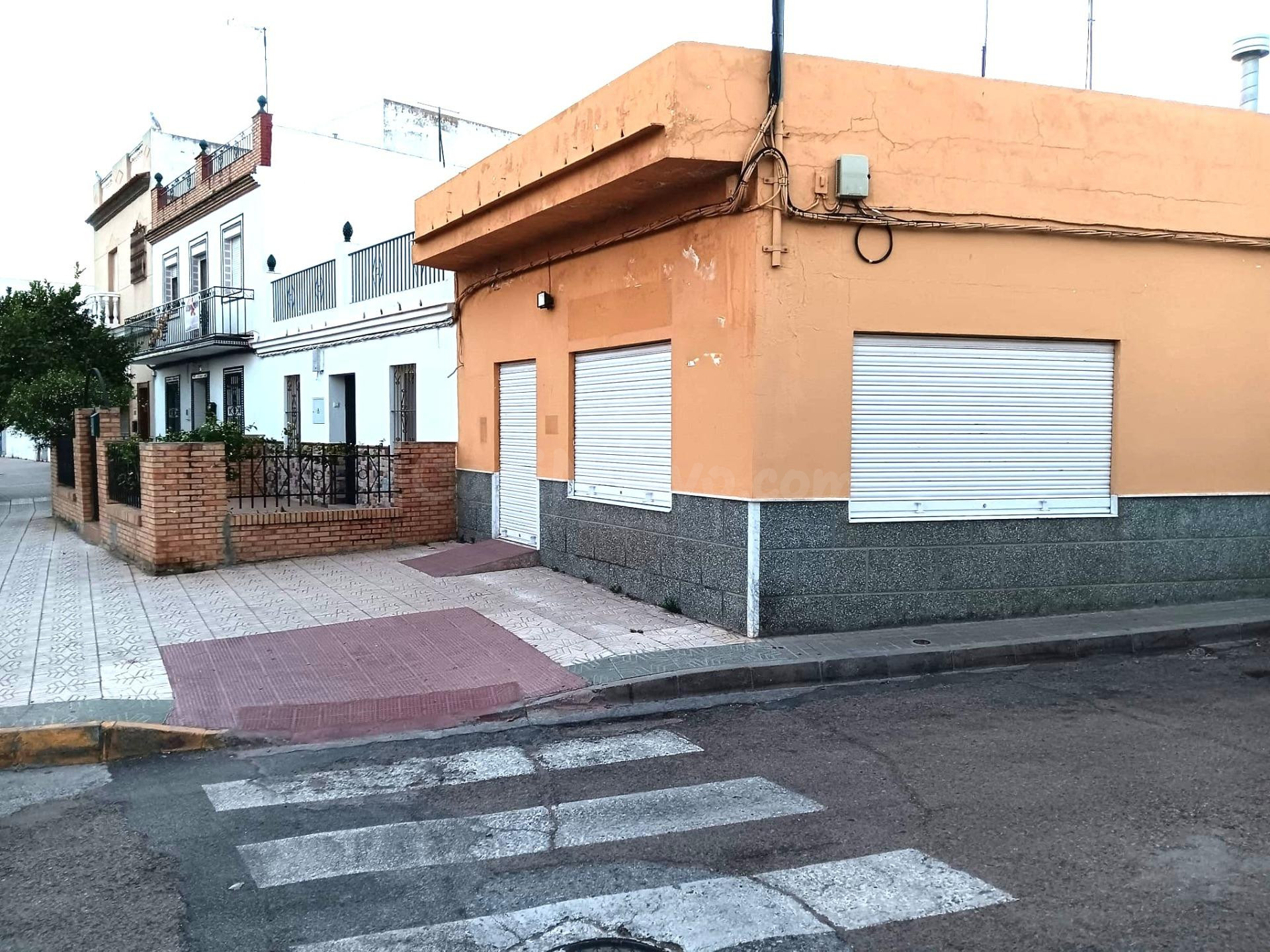 LOCAL EN ALQUILER CON EXCELENTE UBICACIÓN Y GRAN POTENCIAL