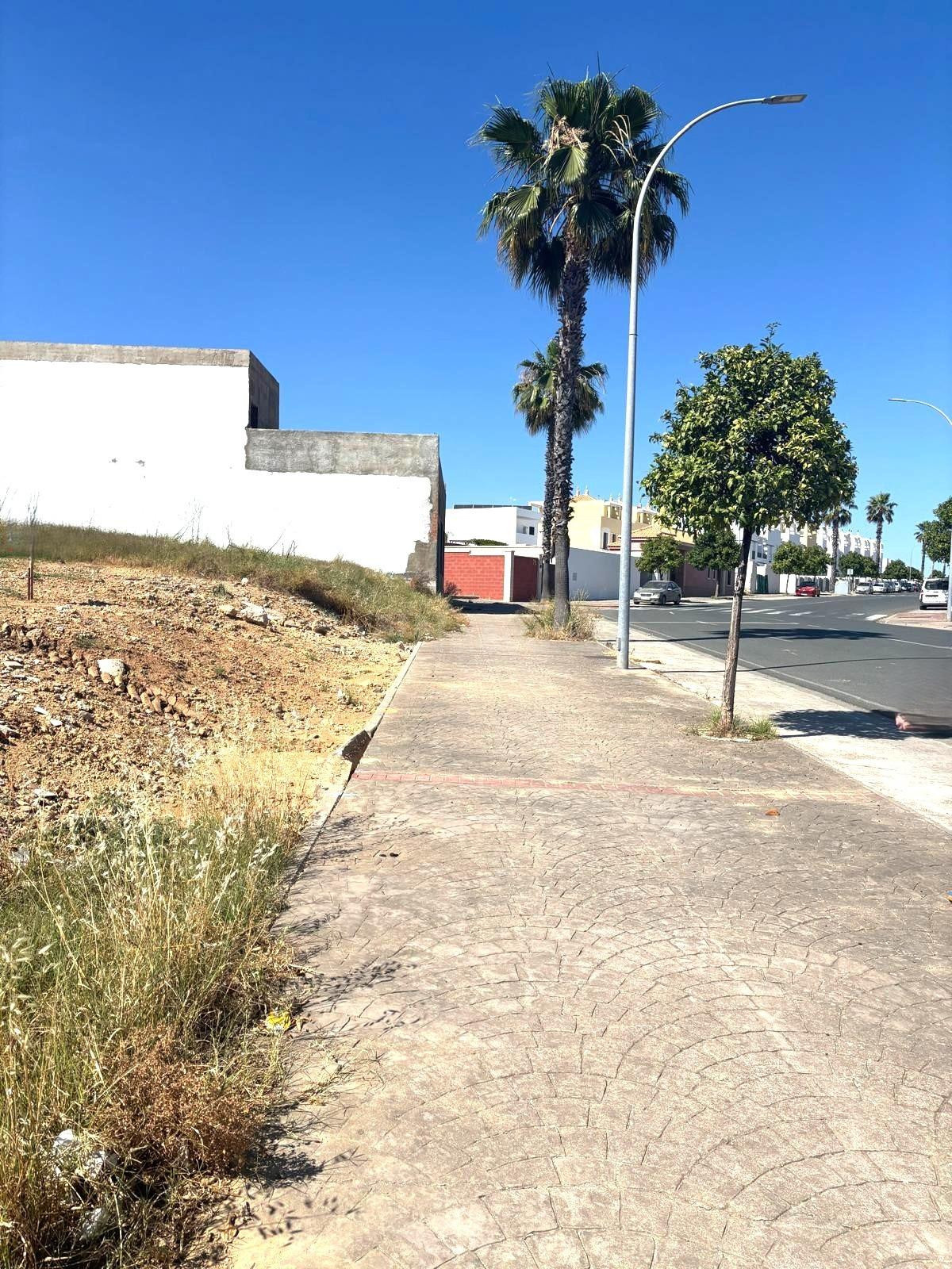 ¡Tu Futuro Comienza Aquí! Terreno en Venta en Gerena