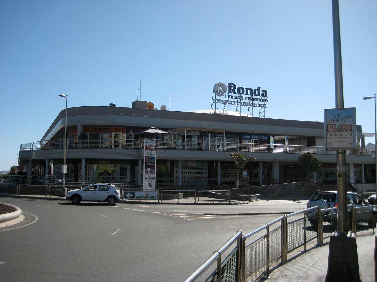 Local comercial en el centro comercial Ronda