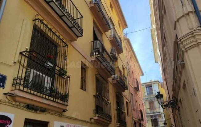 Local en venta en Calle dels Sabaters 13, La Seu, Ciutat Vella, València