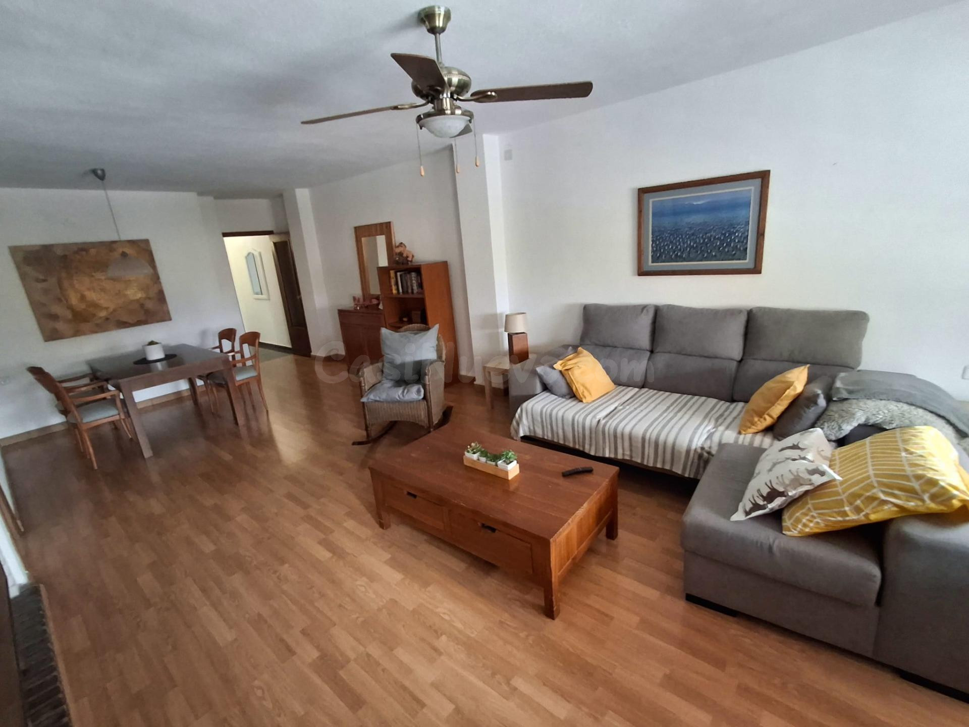 VENDE ÁTICO EN VILLENA CÉNTRICO