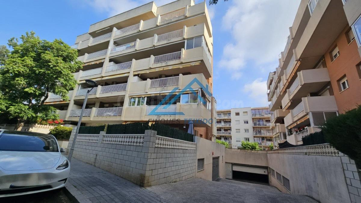 ¡Plaza de parking en venta en el centro de Salou!