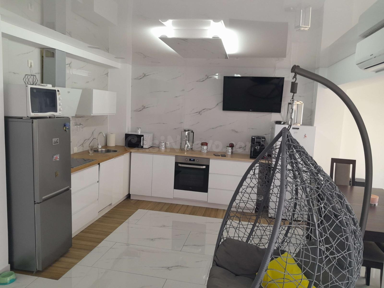 ACOGEDOR APARTAMENTO SEGUNDA LINEA!!!!!