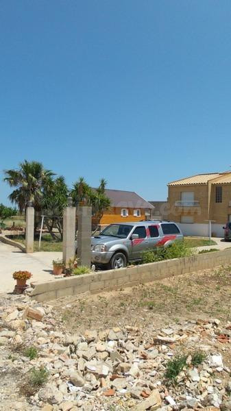 VIVIENDA EN CAMARLES