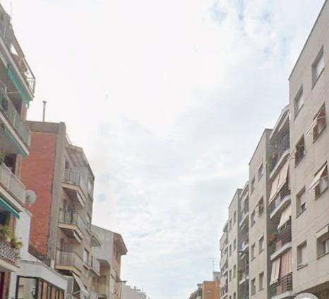 PISO EN PINEDA DE MAR
