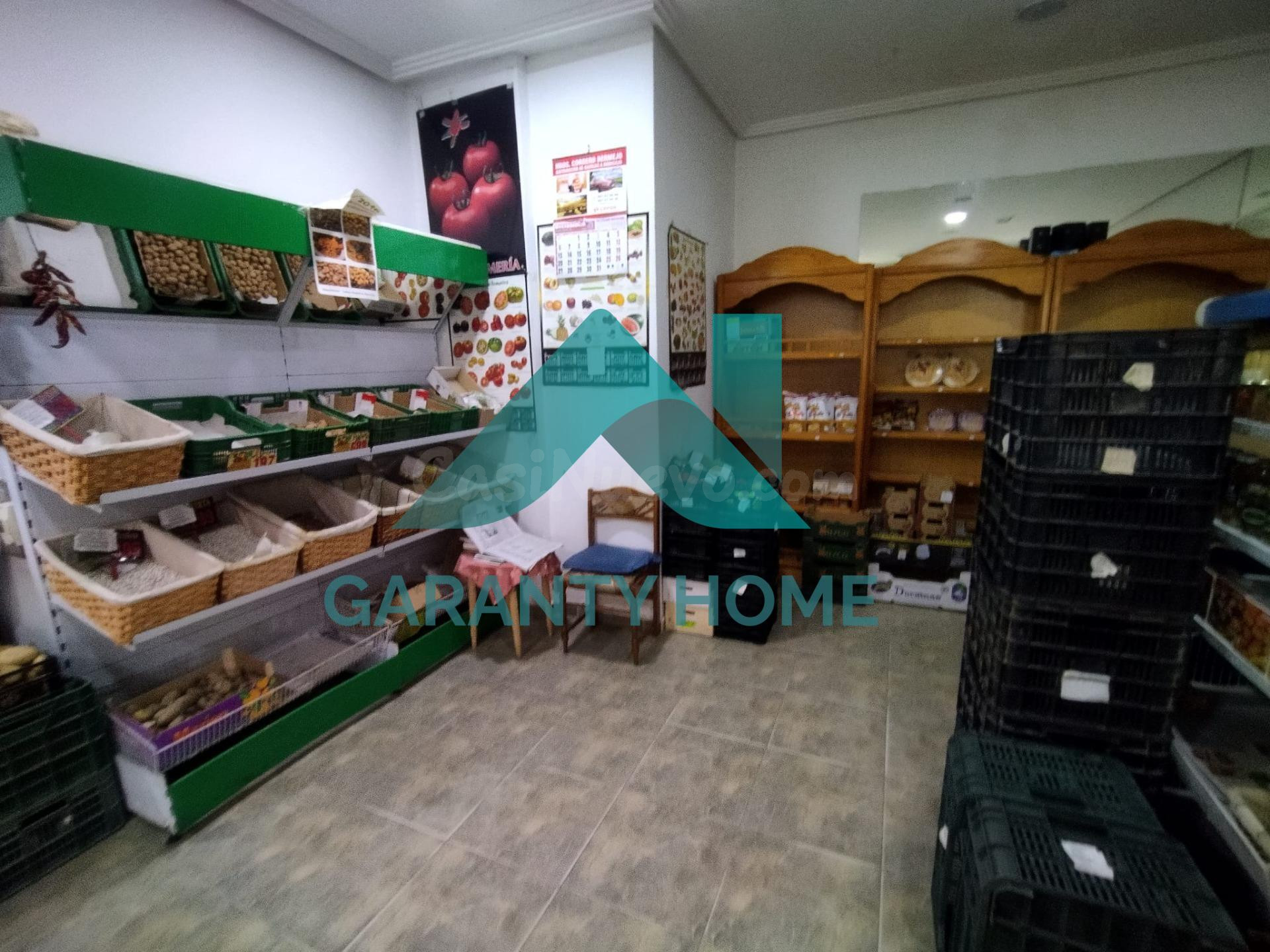Se VENDE O ALQUILA local comercial en zona CRUZ DE LOS CAIDO - foto 2