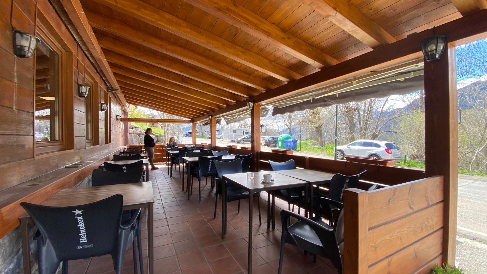 Restaurante en Cerler con terraza