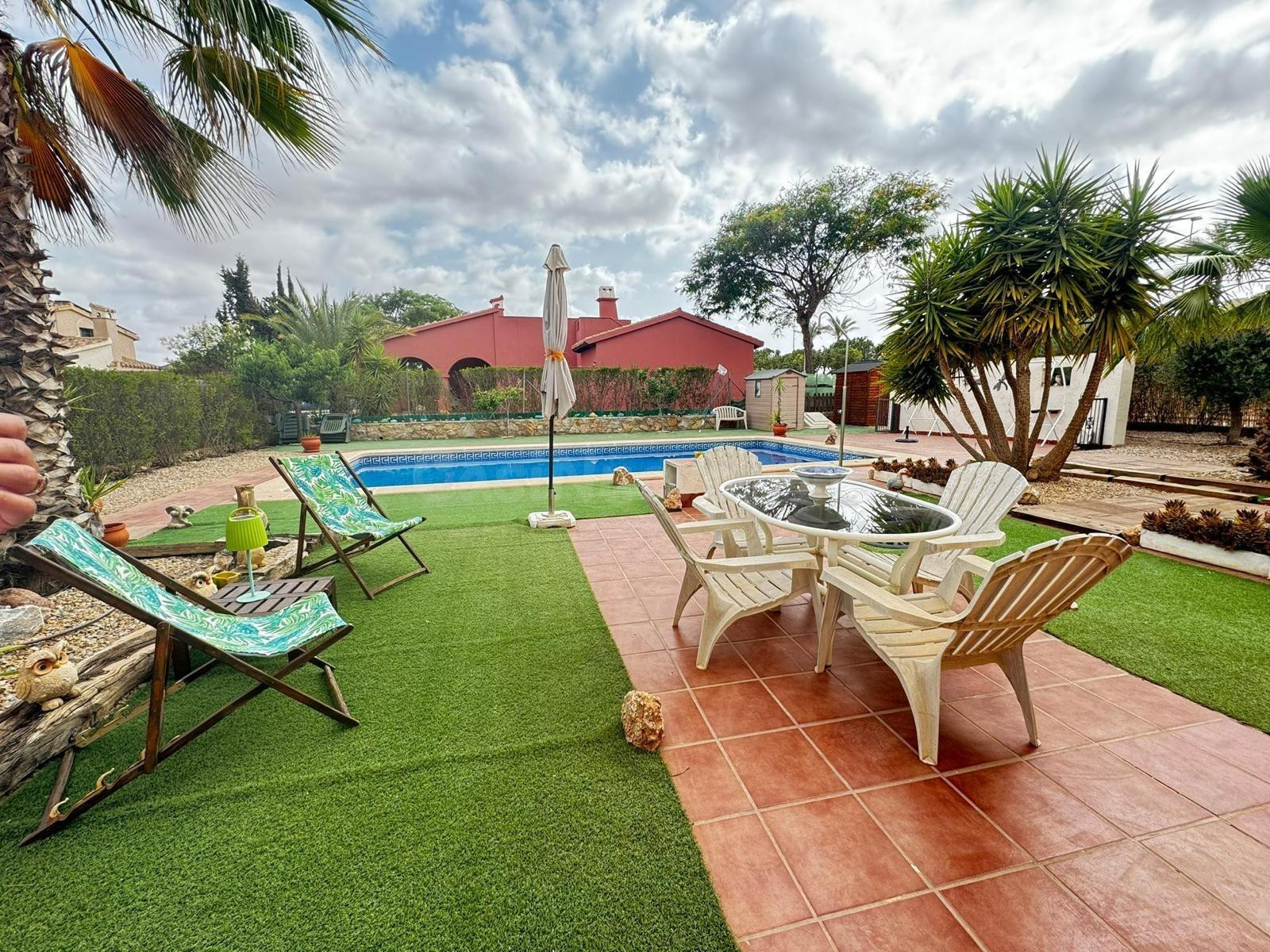 CASA INDEPENDIENTE EN URB.HACIENDA DEL ÁLAMO/ÁLAMO GOLF