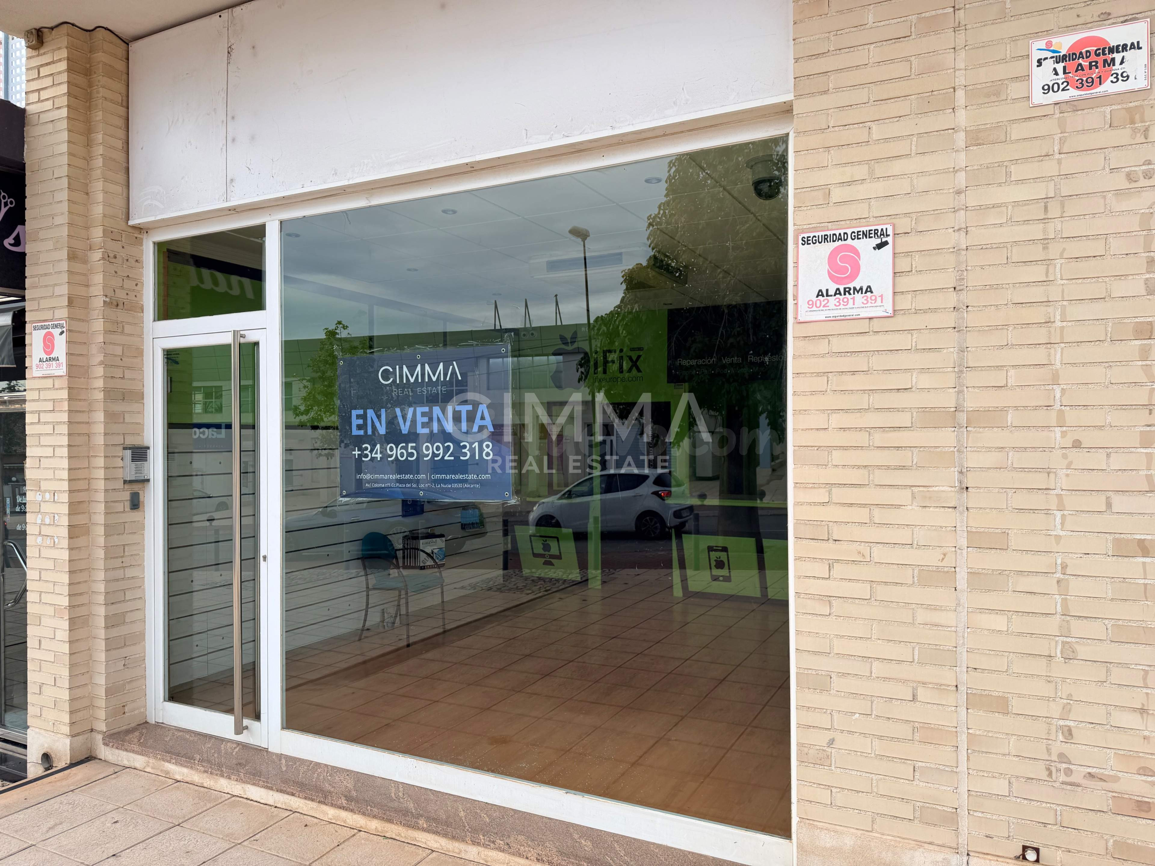 Alquiler opcion a compra Amplio Local Comercial en La Nucía - Oportunidad de Inversión
