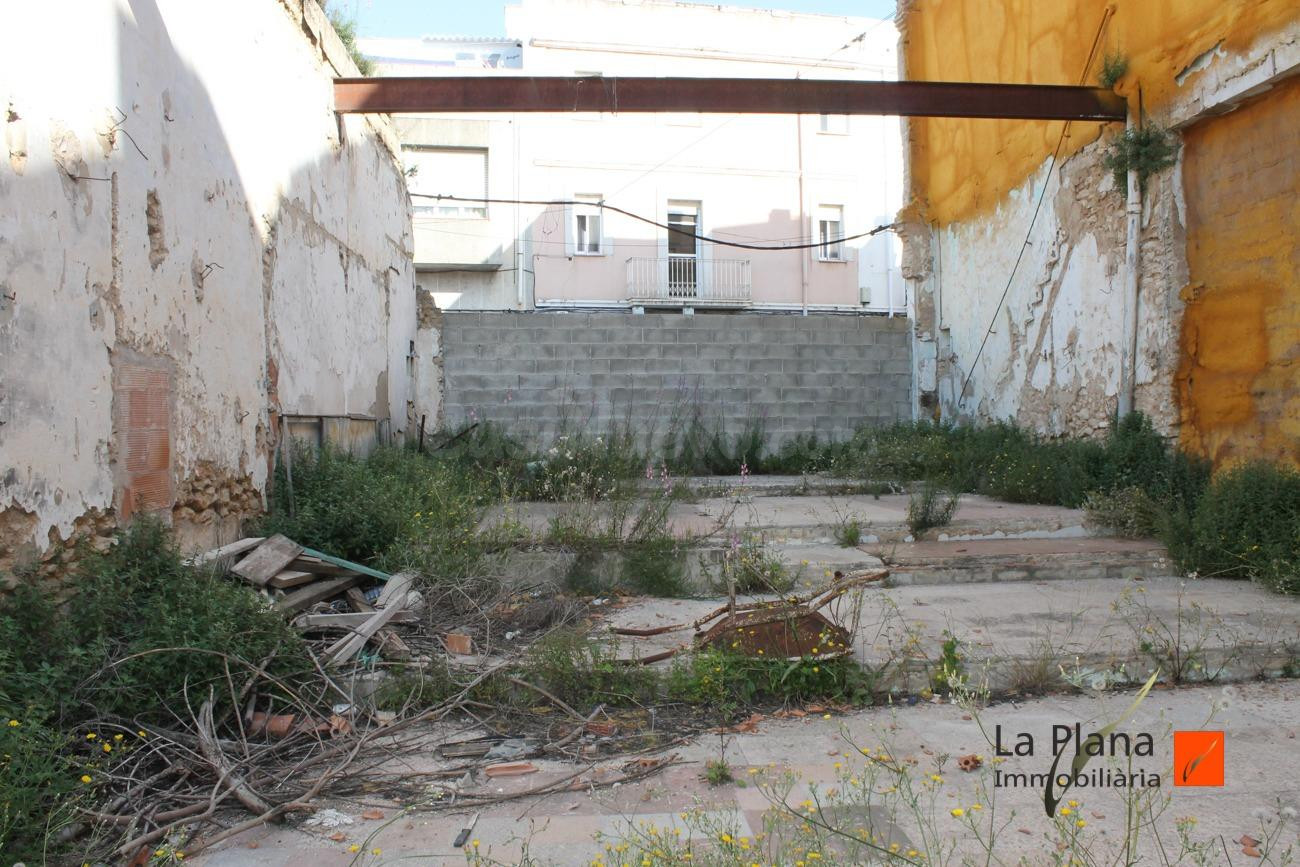 PRECIOSA PARCELA URBANA EN VENTA EN AMPOSTA (TARRAGONA)