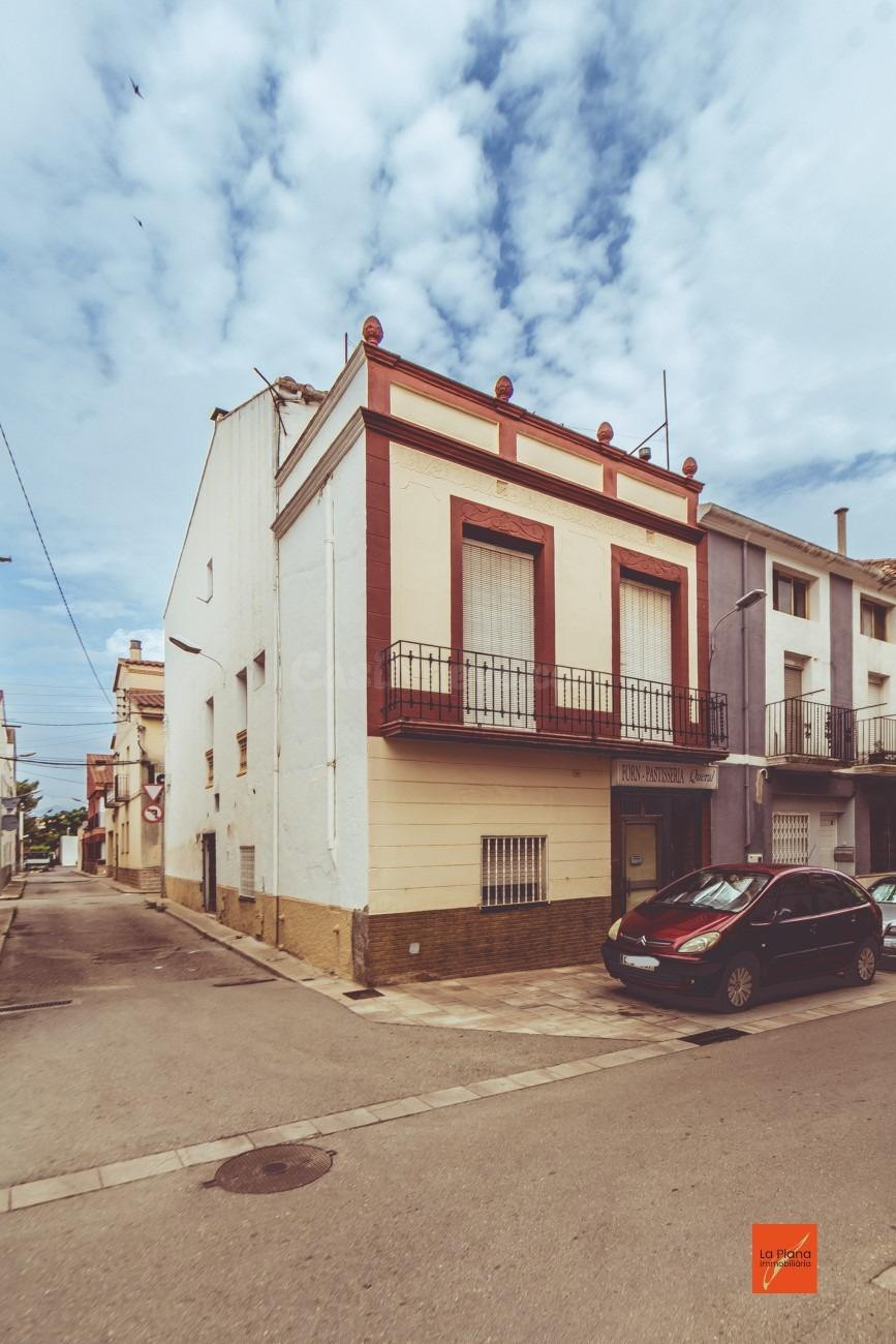 CASA PAREADA EN VENTA EN SANTA BARBARA (TARRAGONA)