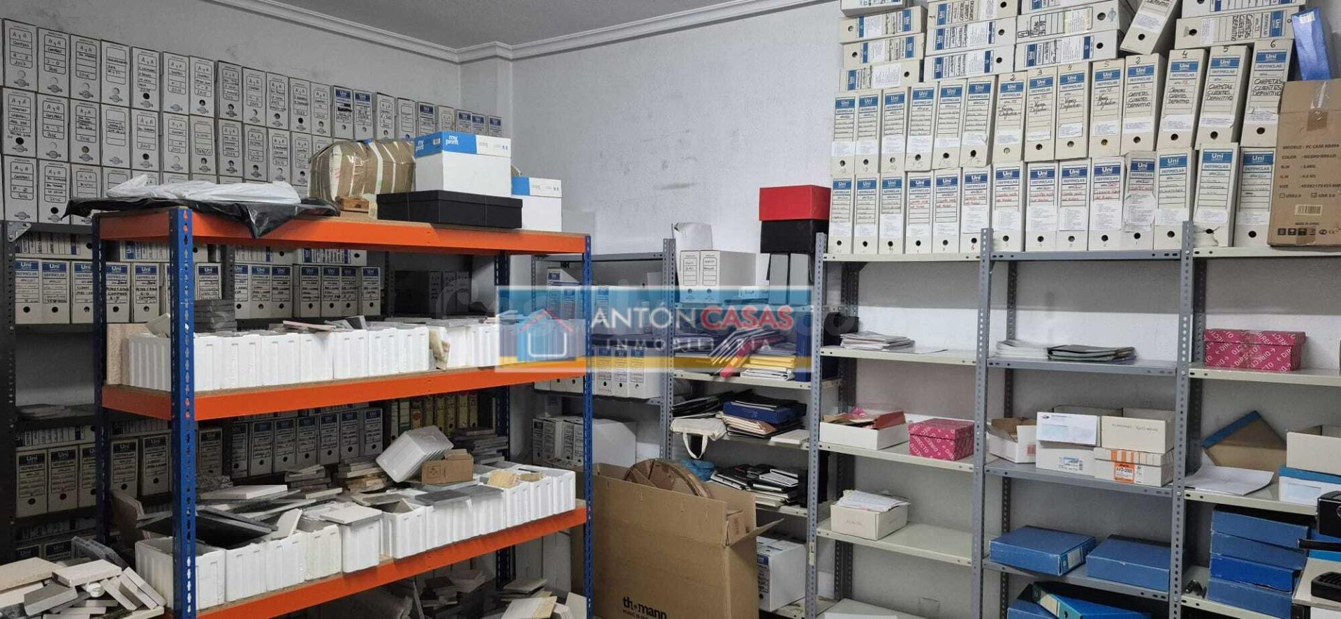 LOCAL COMERCIAL ZONA JUZGADOS EN NOVELDA