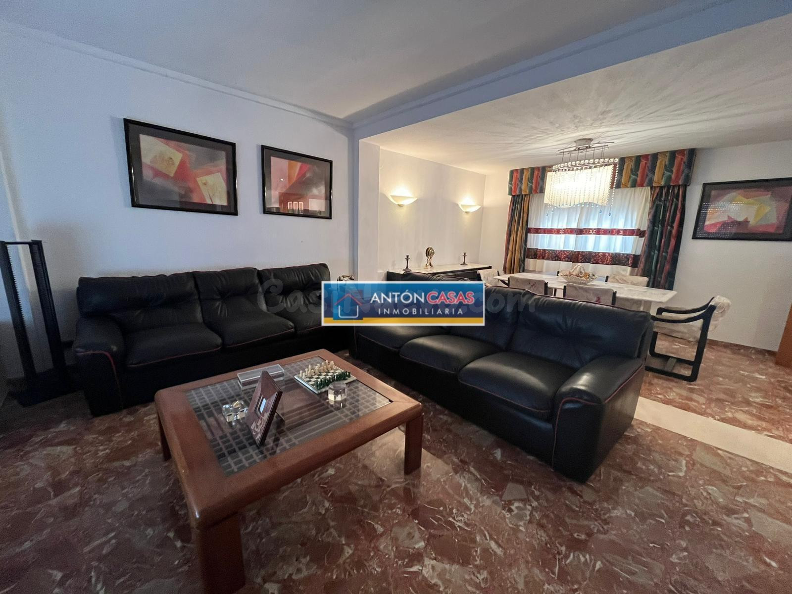 ÁTICO CÉNTRICO EN VENTA (ELDA)