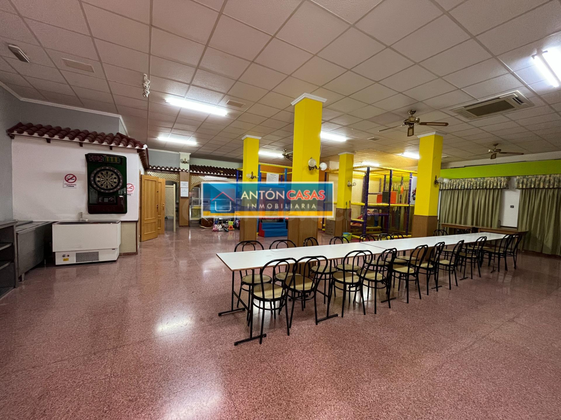 LOCAL COMERCIAL DE 202 M2 EN NOVELDA