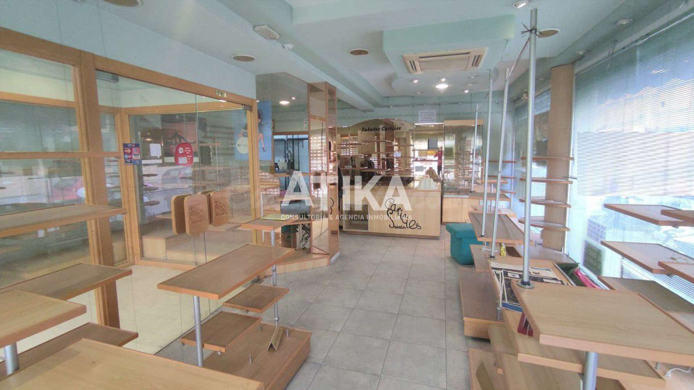 LOCAL COMERCIAL CON CHAFLÁN A LA VENTA EN ONTINYENT