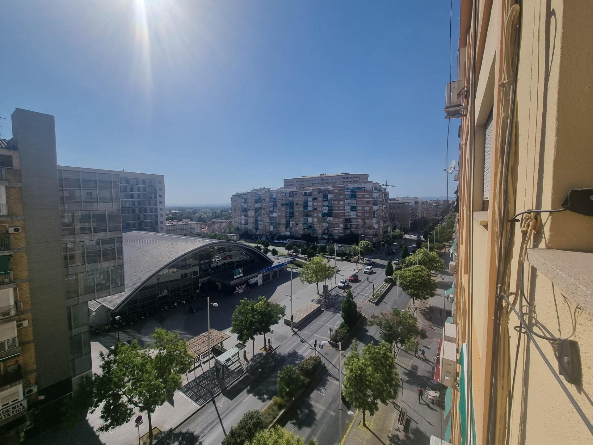 ALQUILER DE PISO EN CAMINO DE RONDA, 112 – EXCLUSIVO PARA ESTUDIANTES