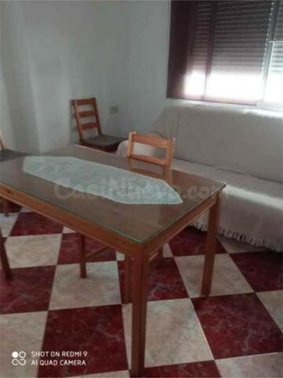 PISO EN ZONA PLAZA DE TOROS – IDEAL PARA ESTUDIANTES Y/O TRABAJADORES