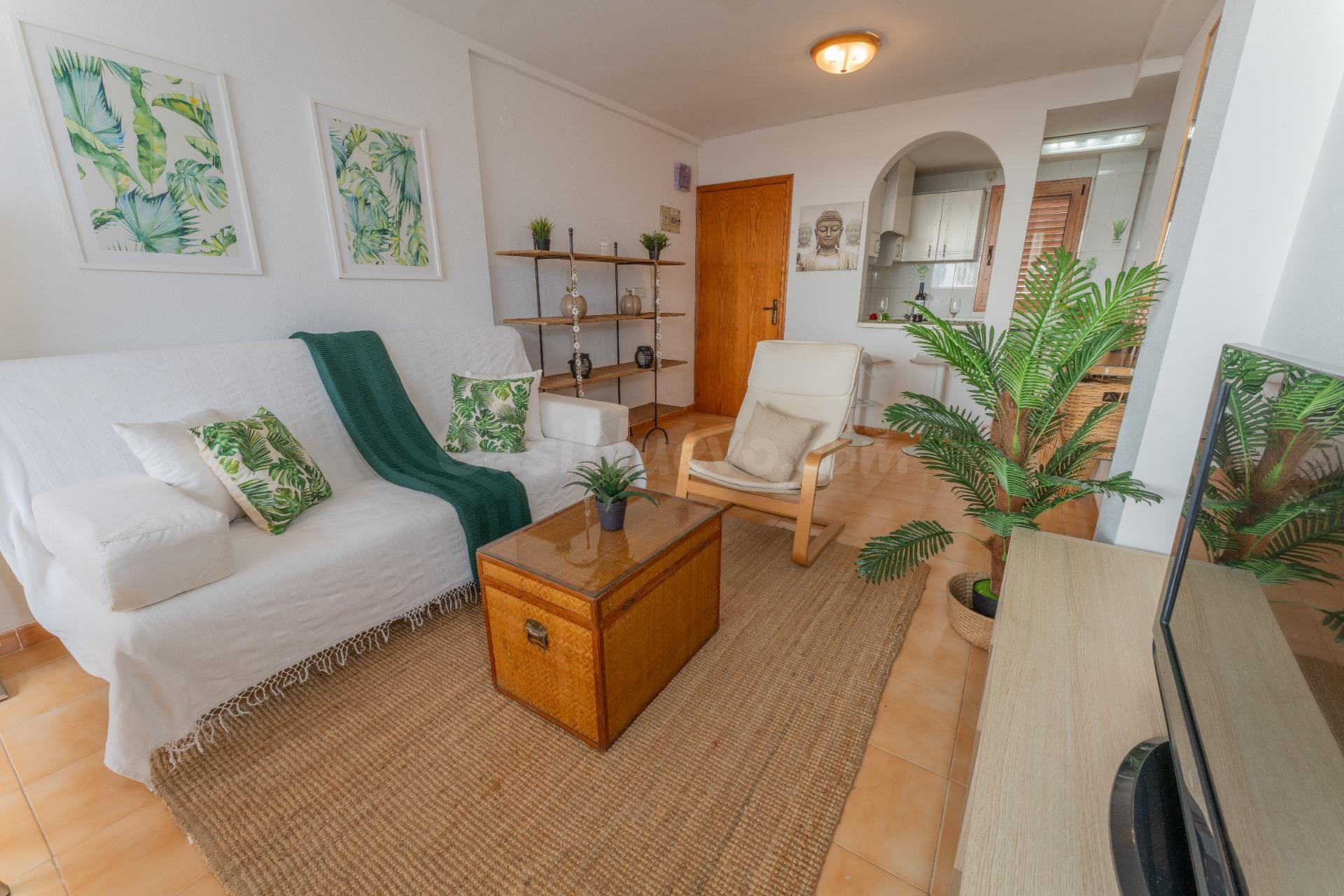 Exclusiva vivienda con terraza y vistas al mar
