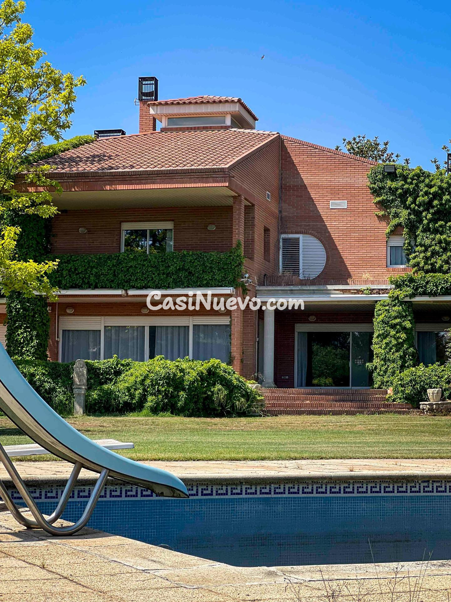 EXCEL·LENT CASA AMB JARDÍ PRIVAT, PISCINA I ZONA VERDA. VIVI - foto 3