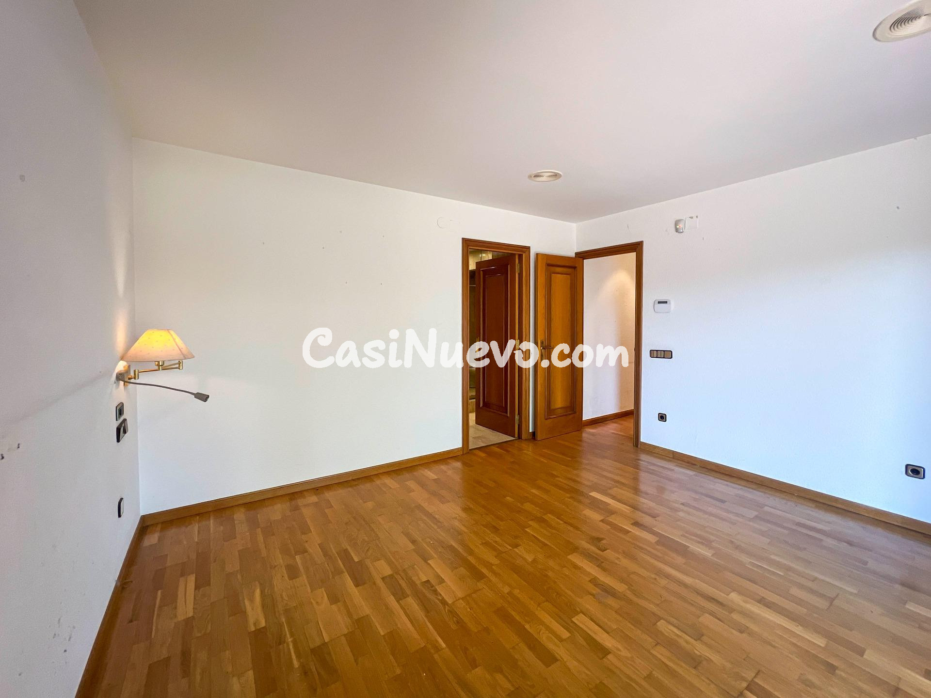 EXCEL·LENT CASA AMB JARDÍ PRIVAT, PISCINA I ZONA VERDA. VIVI - foto 19