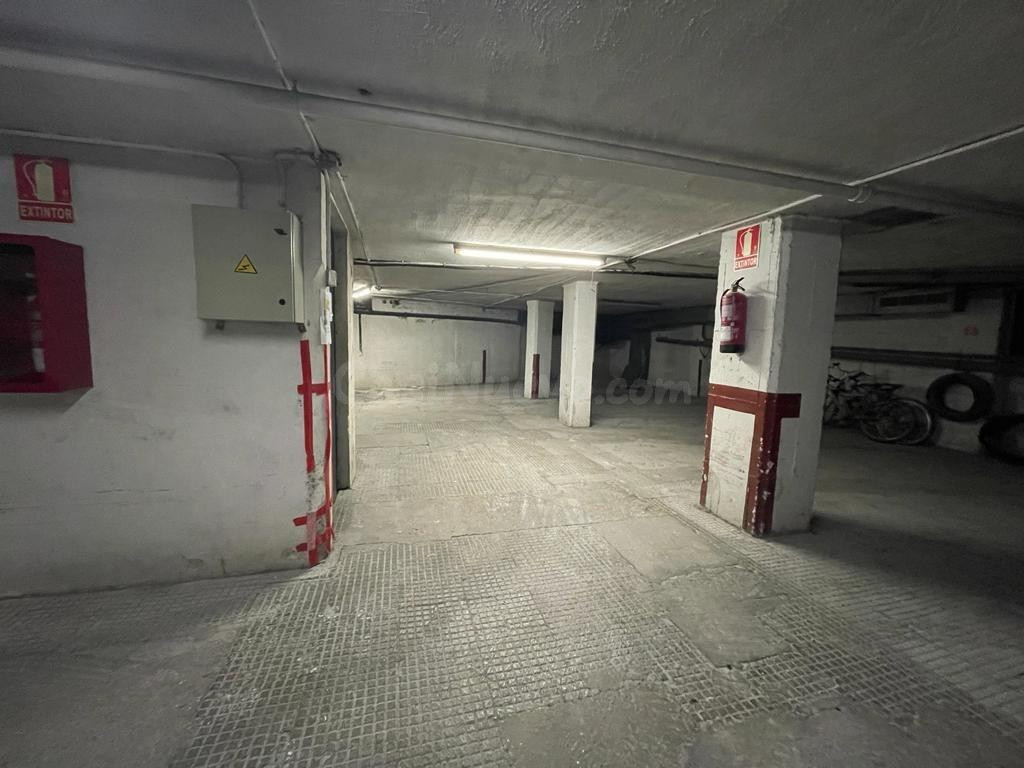 PLAZA DE PARKING EN ZONA GRAN CAPITÁN
