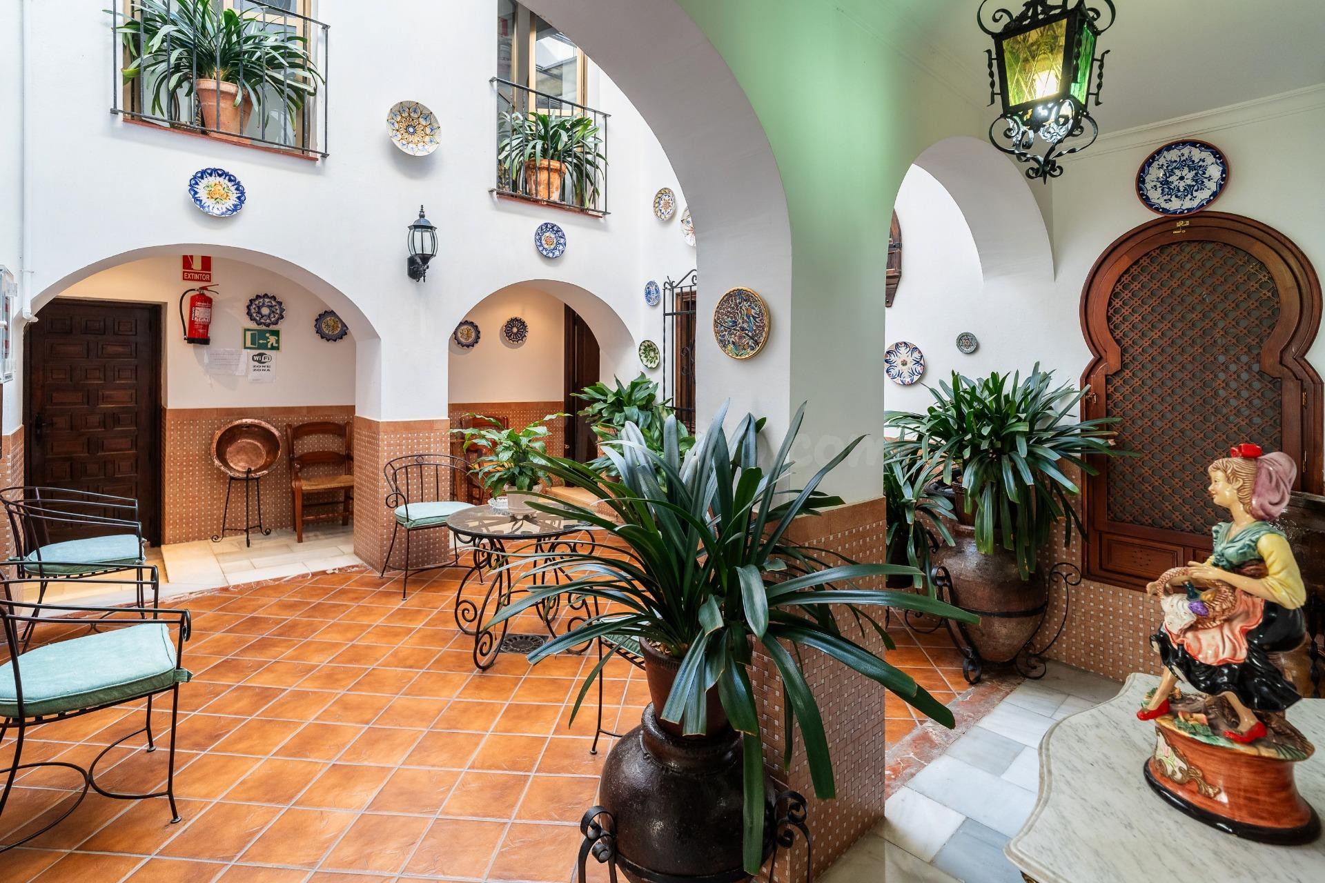 PRECIOSA CASA HOSTAL EN LA JUDERIA DE CORDOBA - foto 4