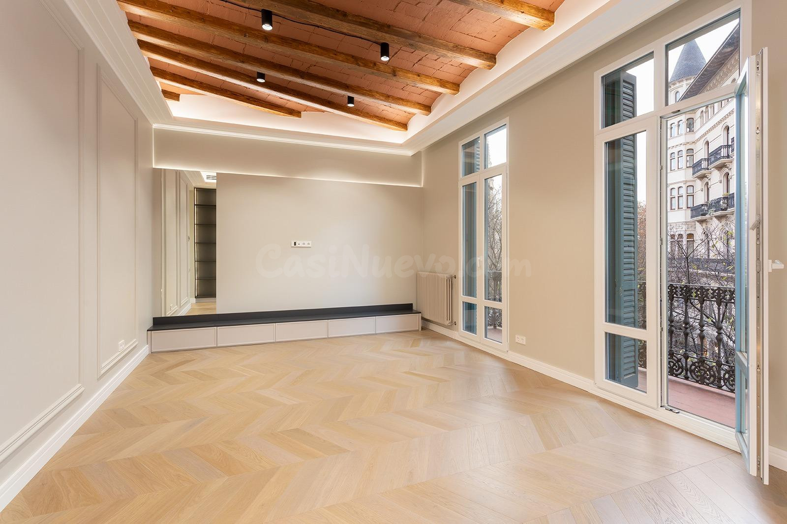 Exclusiva propiedad para estrenar, ubicada cerca del Paseo San Juan, Barcelona