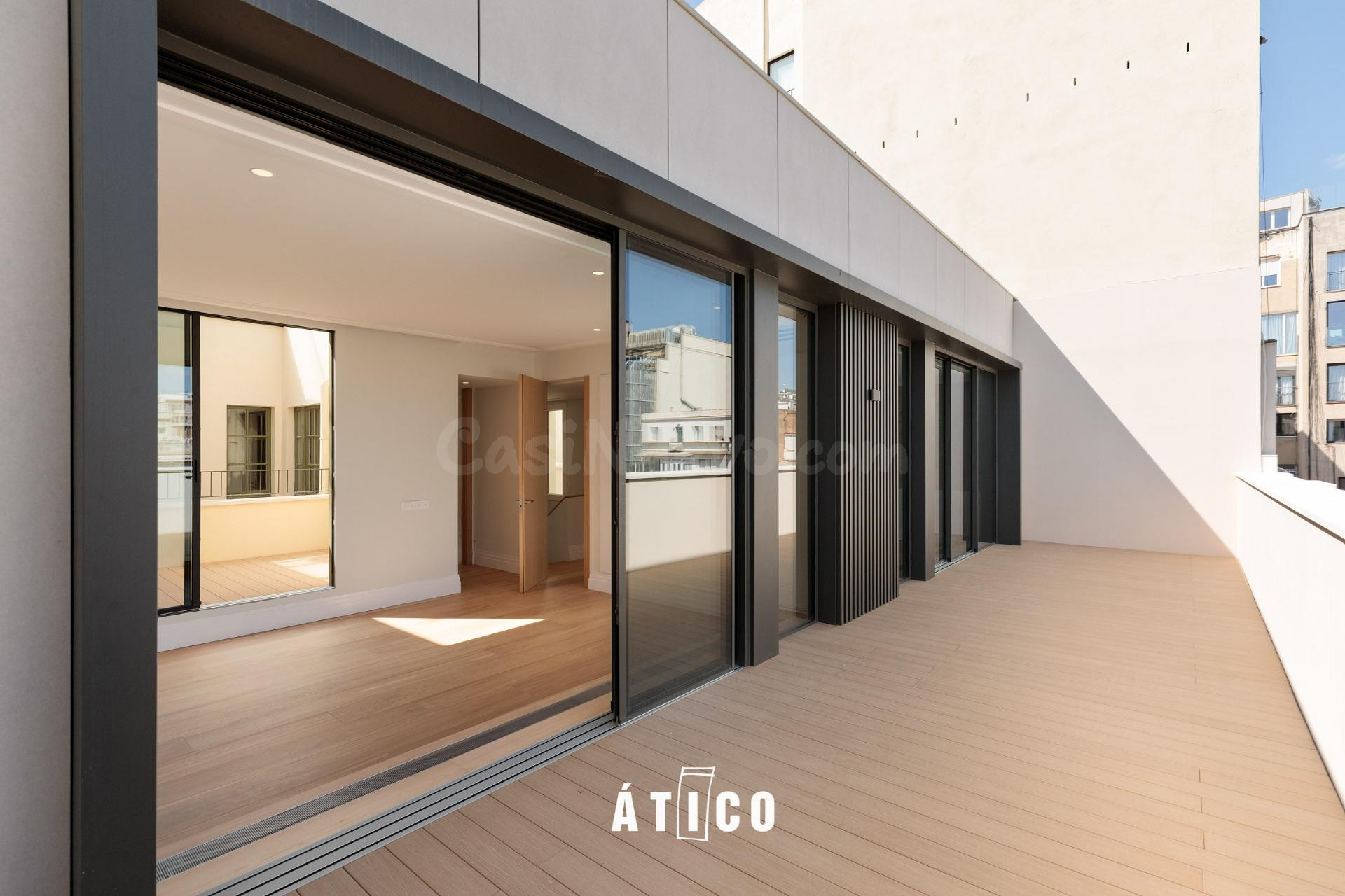 ATICO EXCLUSIVO EN RAMBLA CATALUÑA