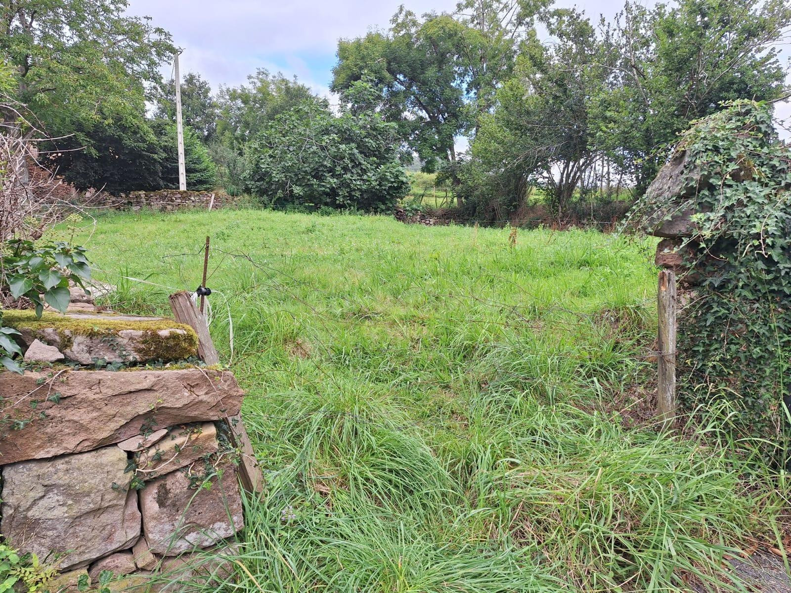 Terreno urbano en Santibañez, Cabezón de la Sal - foto 3