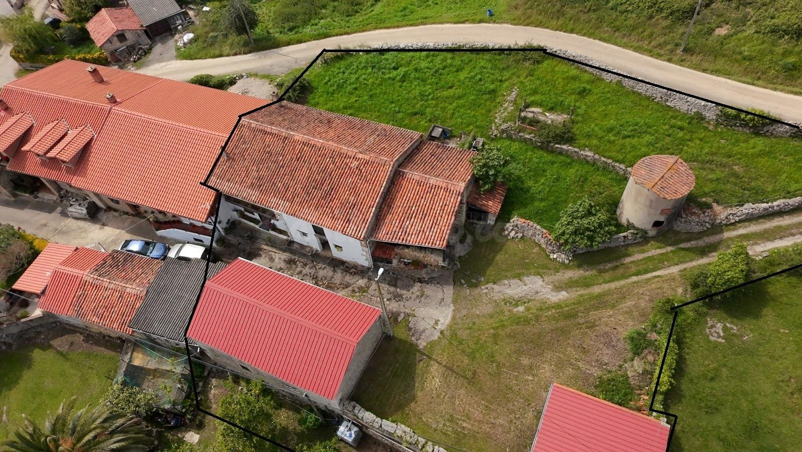 Casa con terreno en Santillana del mar - foto 2