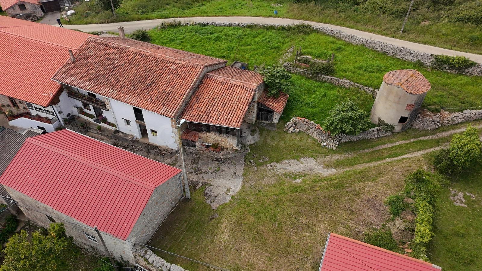 Casa con terreno en Santillana del mar - foto 3