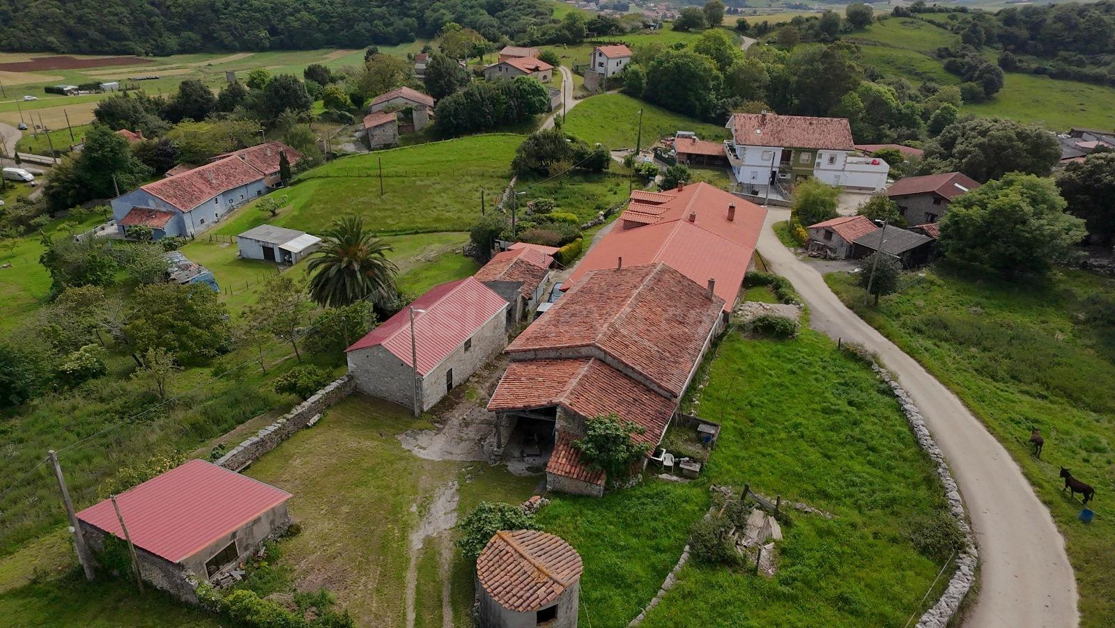 Casa con terreno en Santillana del mar - foto 4