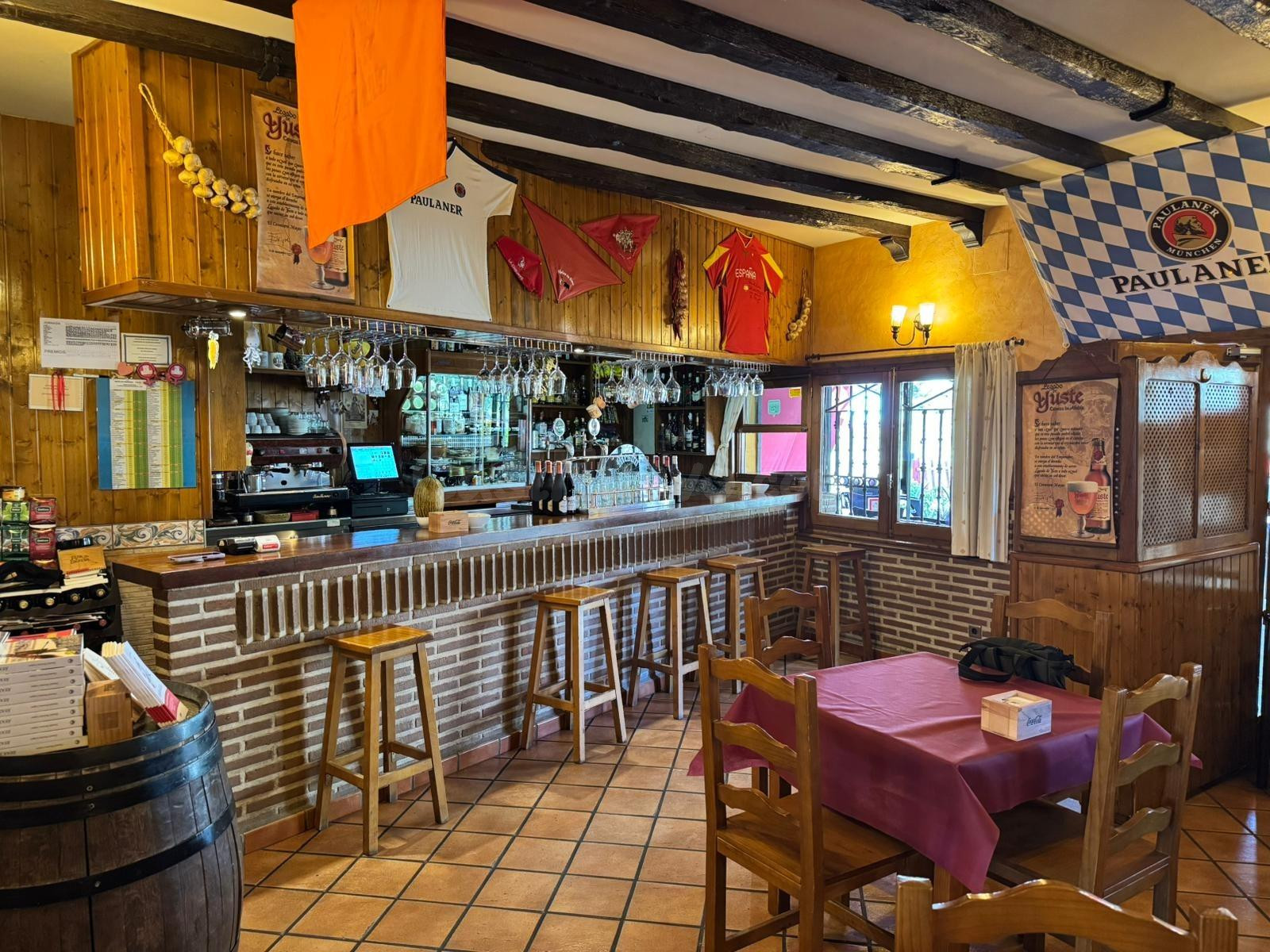^^EN VENTA RESTAURANTE EN PLENO FUNCIONAMIENTO EN LANZAHITA^