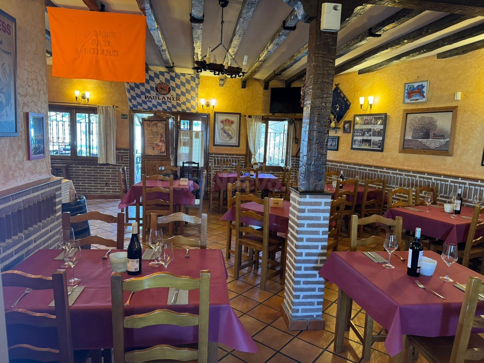 ^^EN VENTA RESTAURANTE EN PLENO FUNCIONAMIENTO EN LANZAHITA^ - foto 4