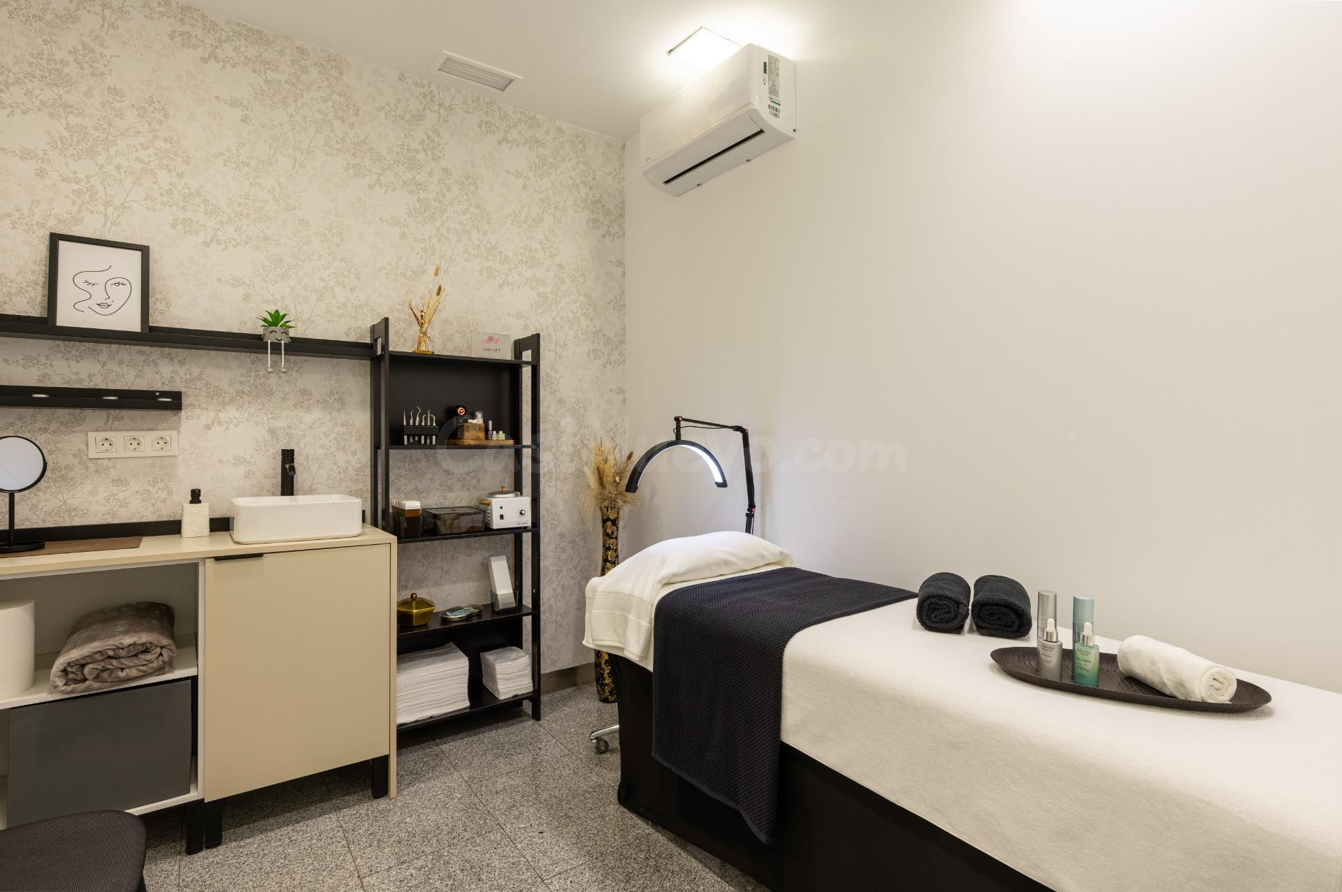 Oportunidad Única de Traspaso de negocio altamente rentable  - foto 4
