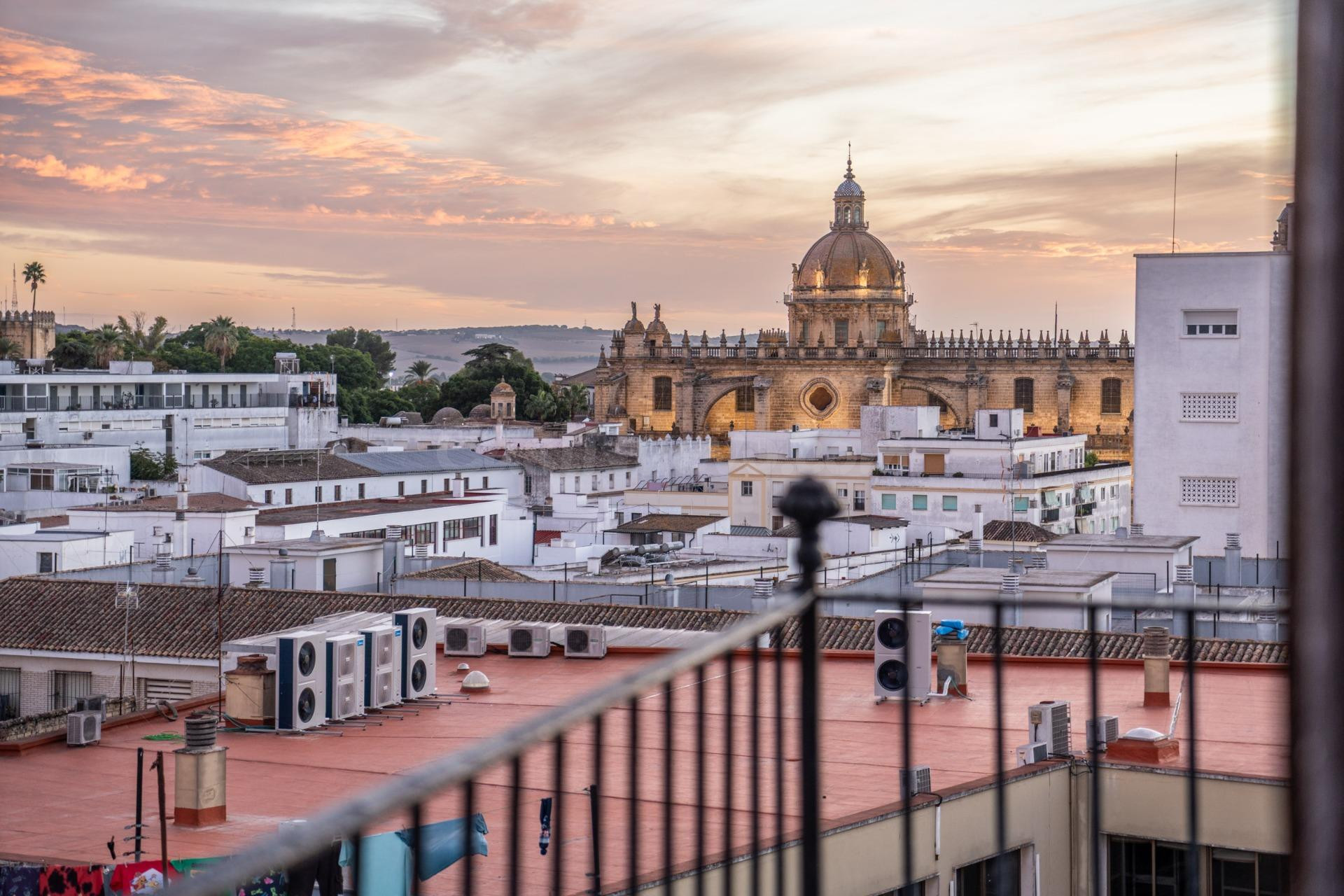 ^^ESPECTACULAR CASA PALACIO HISTÓRICA EN EL CORAZÓN DE JEREZ - foto 2