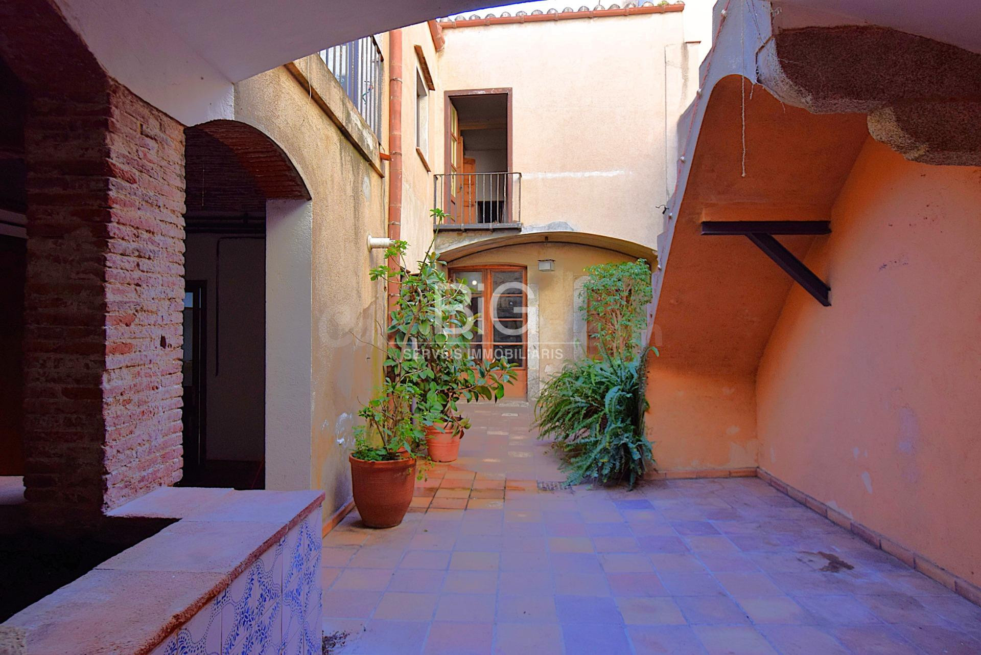 Casa en Mataró Centro con Espacio y muchas posibilidades